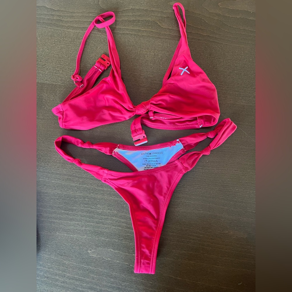 Boutine LA Bikini Set